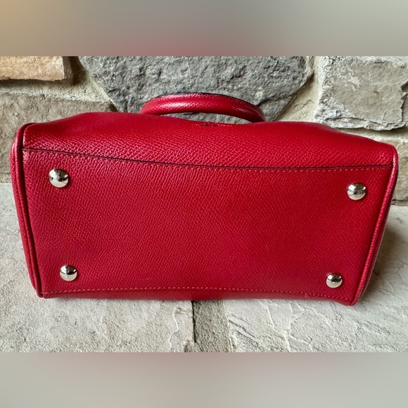 Coach x Peanuts Rare Limited Edition Mini Bennett Satchel/ Crossbody in Red - Picture 6 of 12